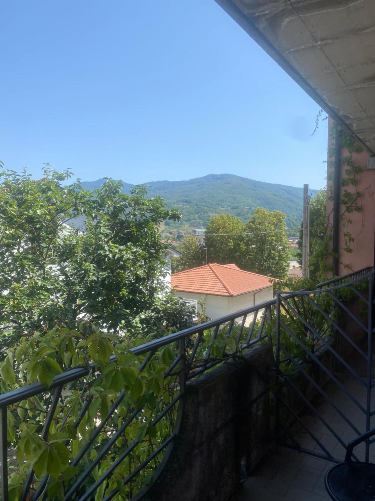 Hotel Mistrello Di Savoia 塔罗谷镇 外观 照片